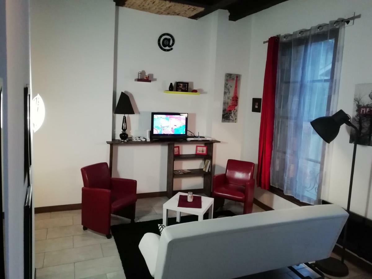 Appartamento La Perle Du Rouergue Villefranche-de-Rouergue Esterno foto